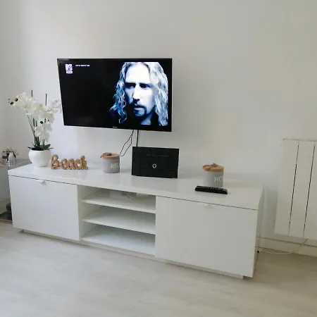Apartment Home Beach